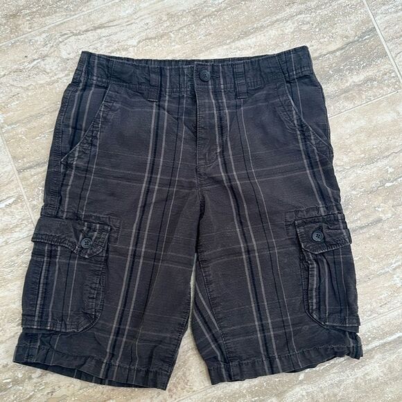 Urban Pipeline boys gray plaid cargo shorts – size 16 regular - Picture 1 of 6